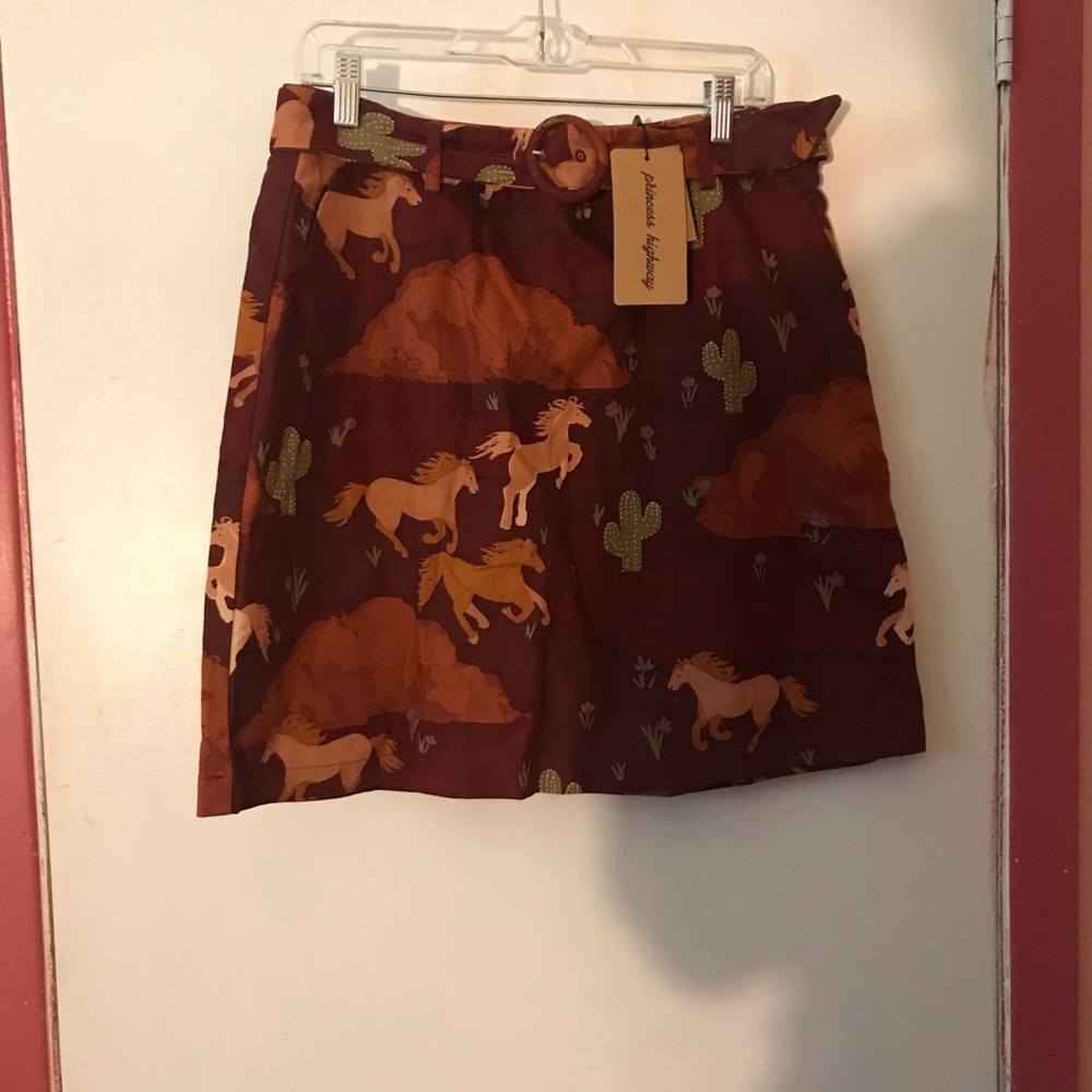 Stylish Horse Print Skirt - Maroon and Brown